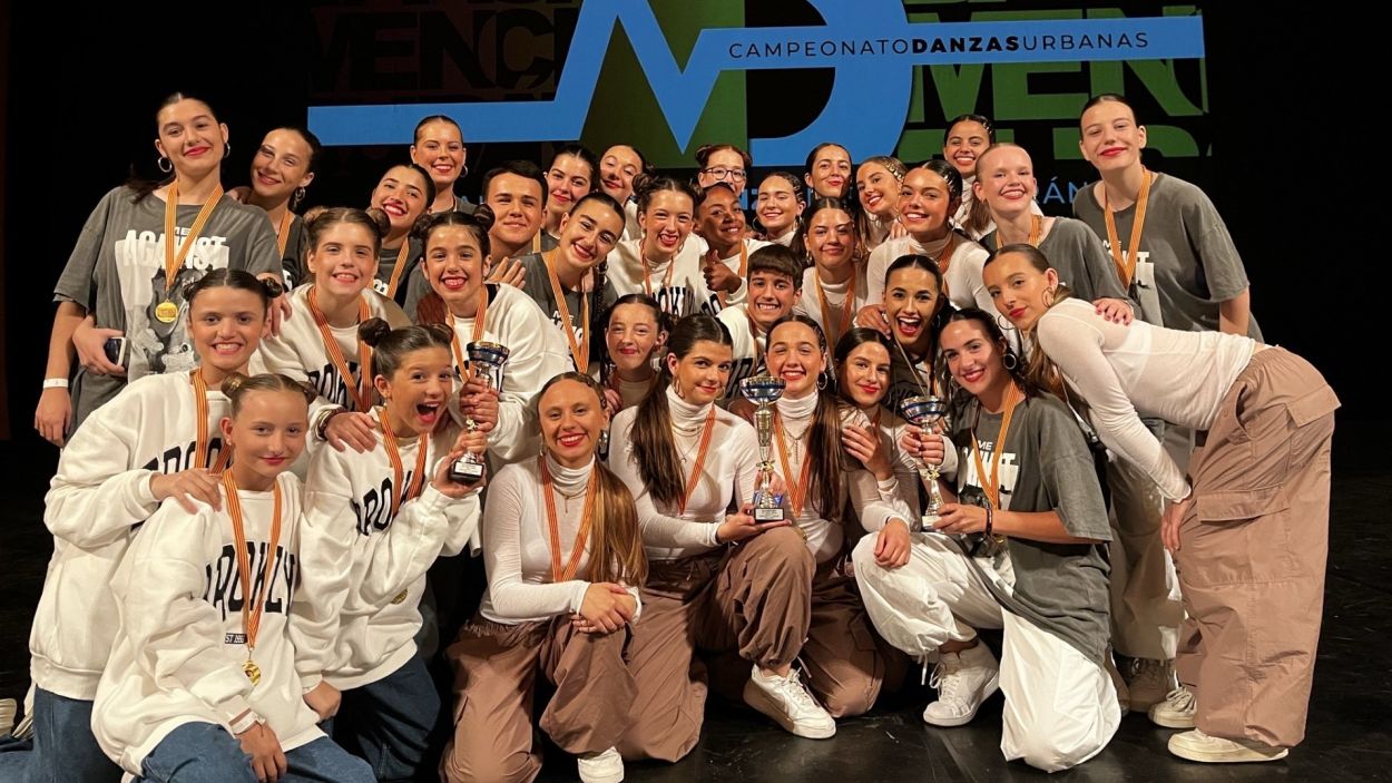 L'escola santcugatenca de dansa urbana Global Movement estrena palmarès en el seu primer any d'existència