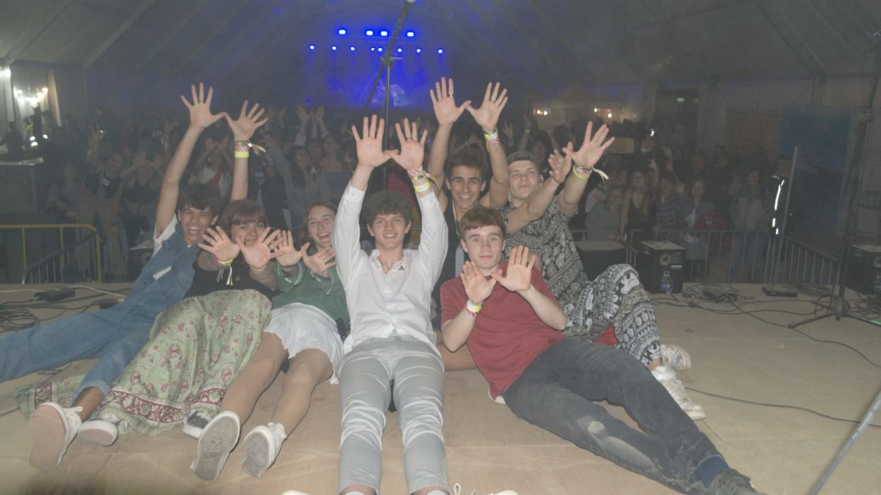 El grup santcugatenc Indubio publica el seu nou single, 'Petards de Sant Joan'