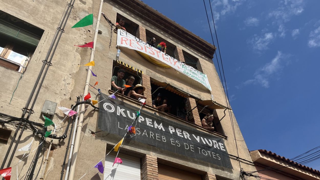 Ajornat una setmana el desnonament del Bloc l'Escaleta