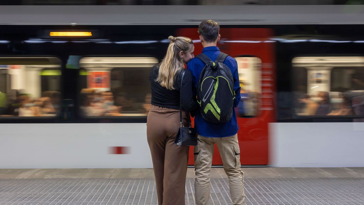 Restablert el tram de la línia FGC que dona servei a Sant Cugat després de 10 dies de talls per obres