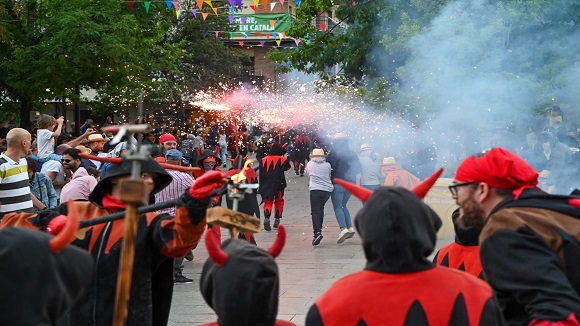 Els Catarres i el Correfoc, protagonistes del divendres de Festa Major