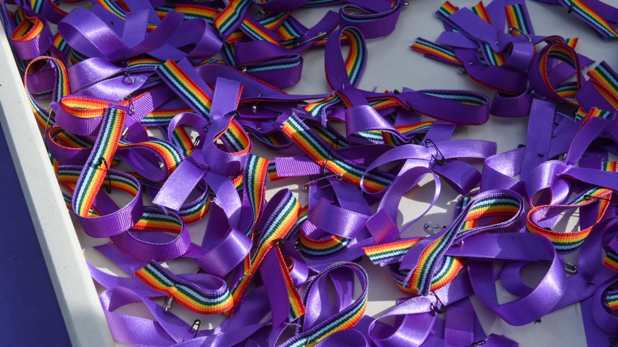 Ataquen el Punt Lila i LGTBI durant la Festa Major