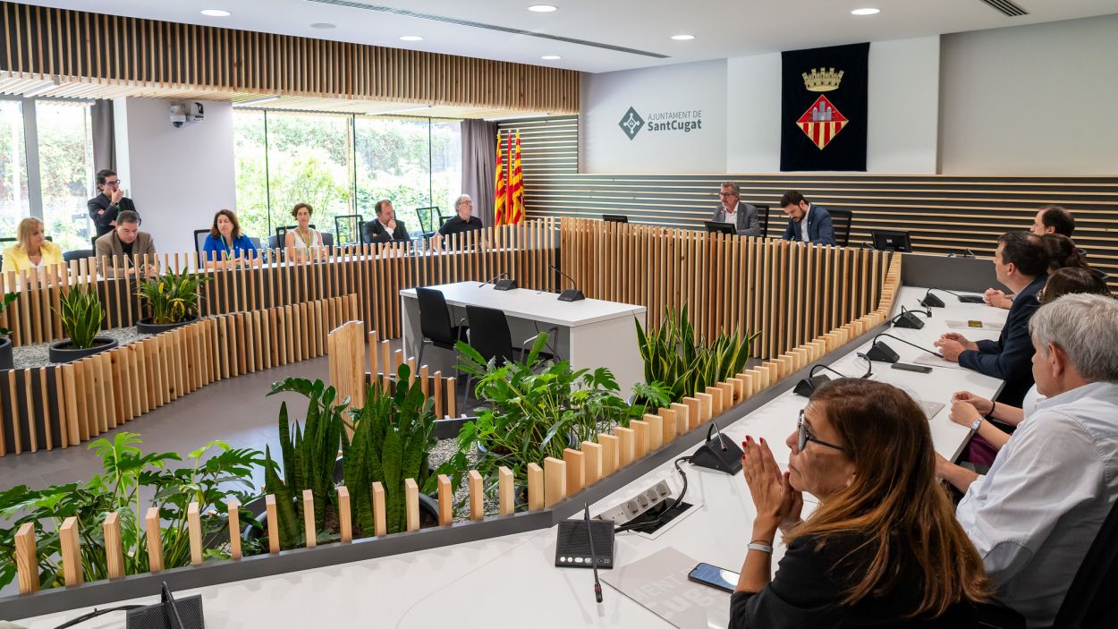 La creació de la figura de gerent, el confort climàtic a les escoles i un pacte en matèria d'equipaments, al ple de juliol