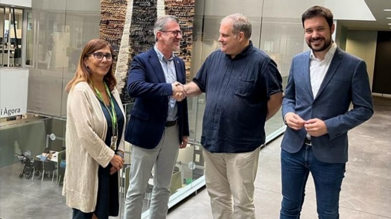 Vallès i Cortés celebren la primera trobada per 'teixir complicitats' entre l'Ajuntament i l'EMD de Valldoreix