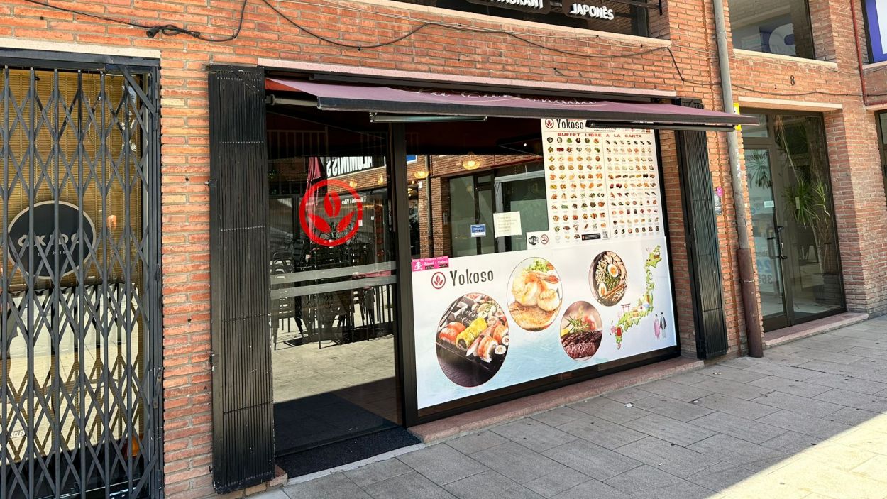 Reobre el restaurant afectat per tres casos de salmonel·la