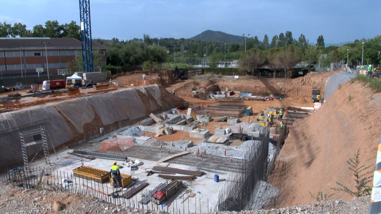 Avancen les obres del complex aquàtic de Mira-sol
