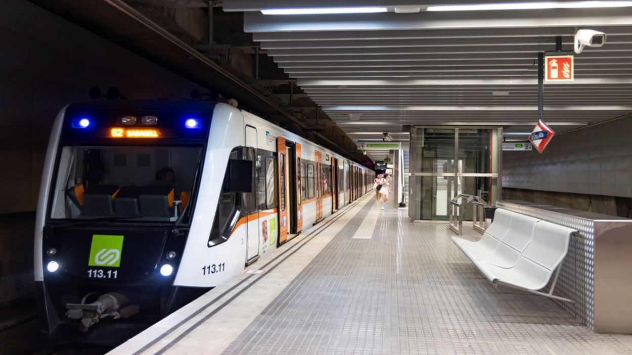 FGC ofereix trens tota la nit amb pas per Sant Cugat durant la Festa Major de Sabadell