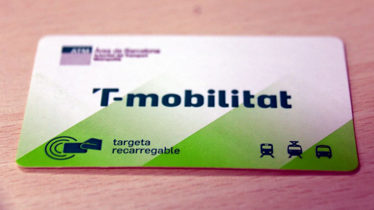 Una T-mobilitat en cartró integrarà la T-usual, la T-casual, familiar i grup