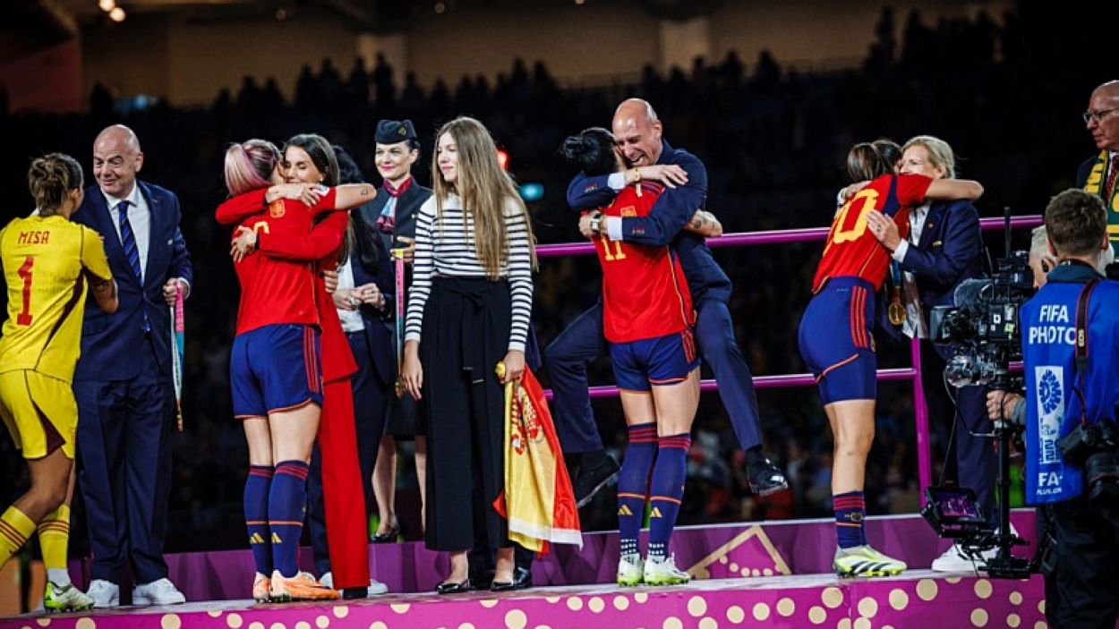 Sant Cugat tindrà un protocol per abordar les violències masclistes i LGTBI-fòbiques en l'esport