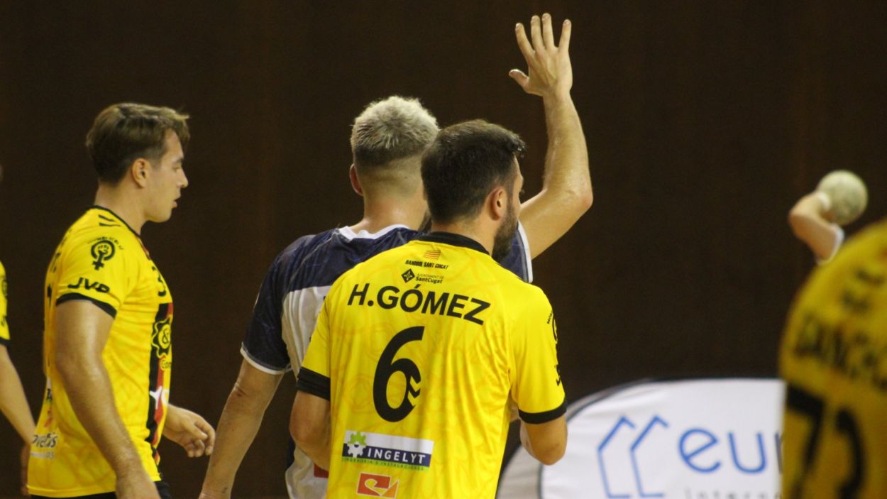 L'Handbol Sant Cugat deixa escapar els dos punts en un duel intens davant el Sant Esteve Sesrovires