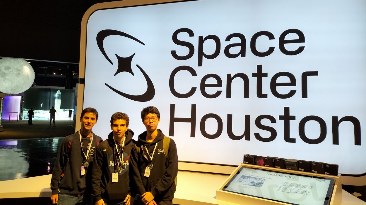 Estudiants de segon de batxillerat d'Agora Sant Cugat visiten l'Space Center Houston de la Nasa