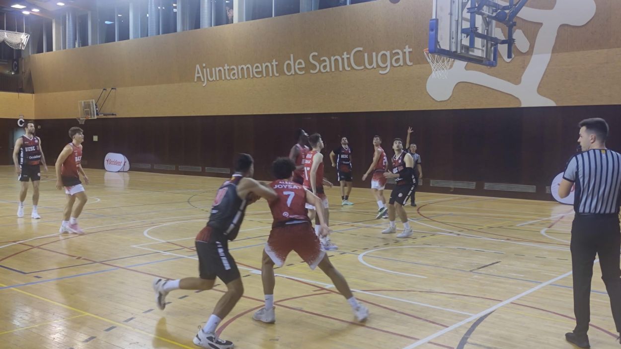 Un fatídic últim quart condemna a la UESC a la derrota davant el Manresa B