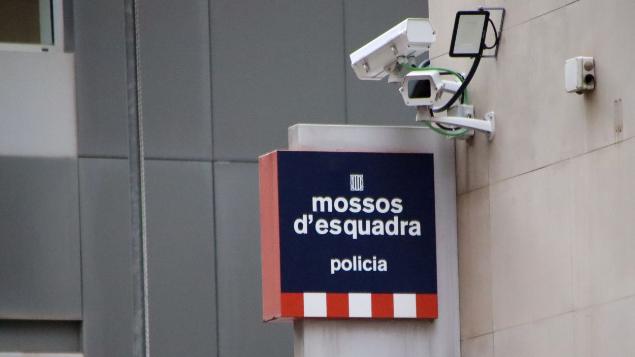 Els Mossos desarticulen un grup criminal que operava arreu de l'Estat mitjançant l'estafa del fals fill