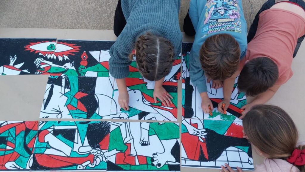 Alt: Tornem a pintar el Guernica!