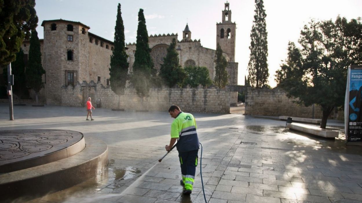 Presenten un recurs contra l'adjudicació del contracte de neteja i residus de Sant Cugat