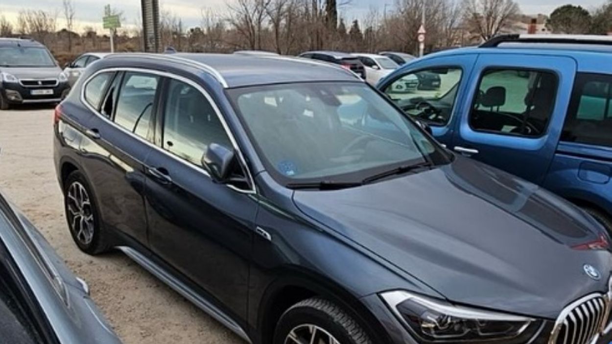 Un detingut per dos robatoris a l'interior de vehicles a l'aparcament públic de l'Hospital General