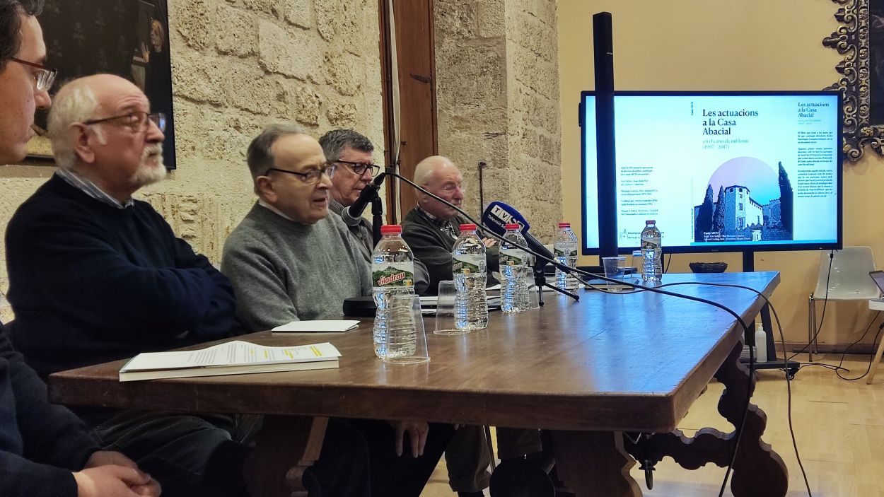 Mossèn Blai Blanquer detalla les actuacions a la Casa Abacial en el canvi de mil·leni en un nou llibre