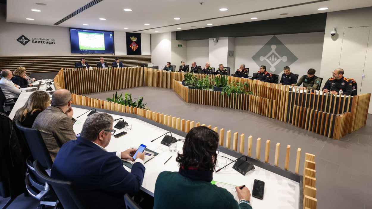 240117-junta-seguretat-a-conselleria-interior-lali-puig.jpg