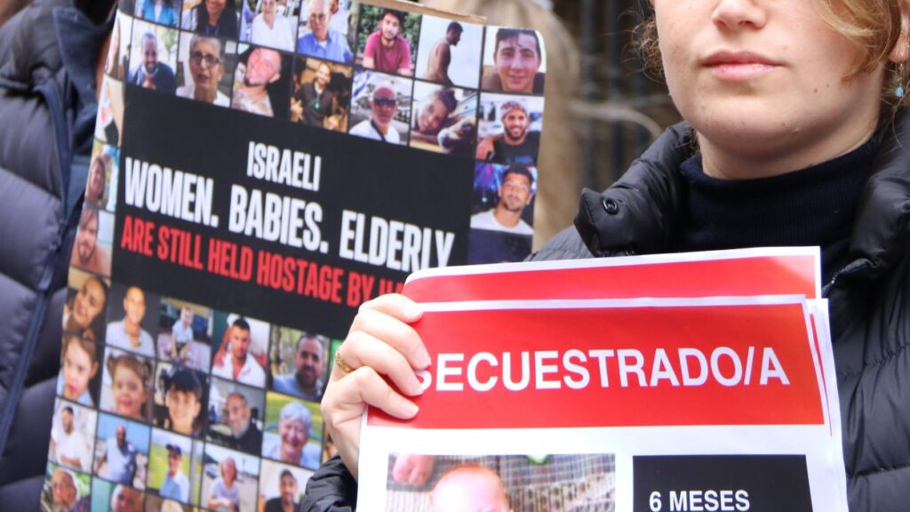 Alt: Carta de una madre