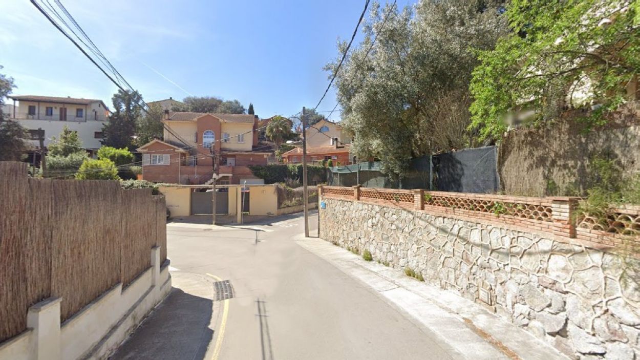 Inici dels treballs per renovar la xarxa d'aigua potable a tres punts de la Floresta