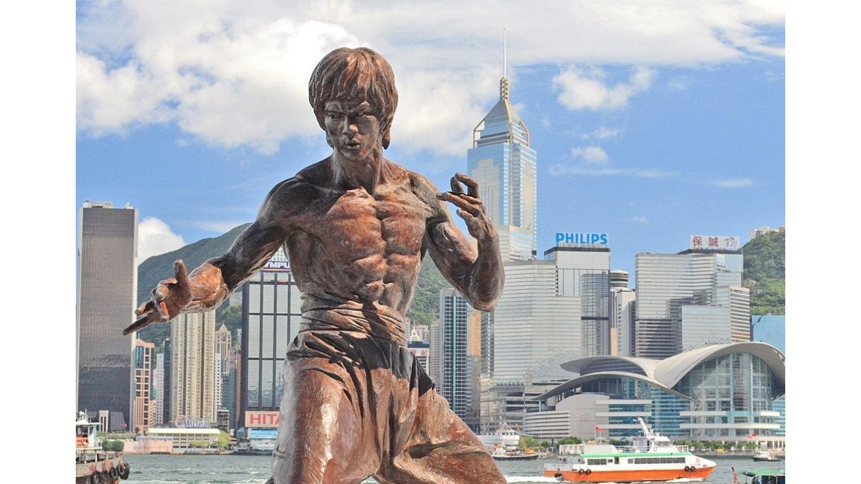 240125-bruce-lee-estatua.jpg