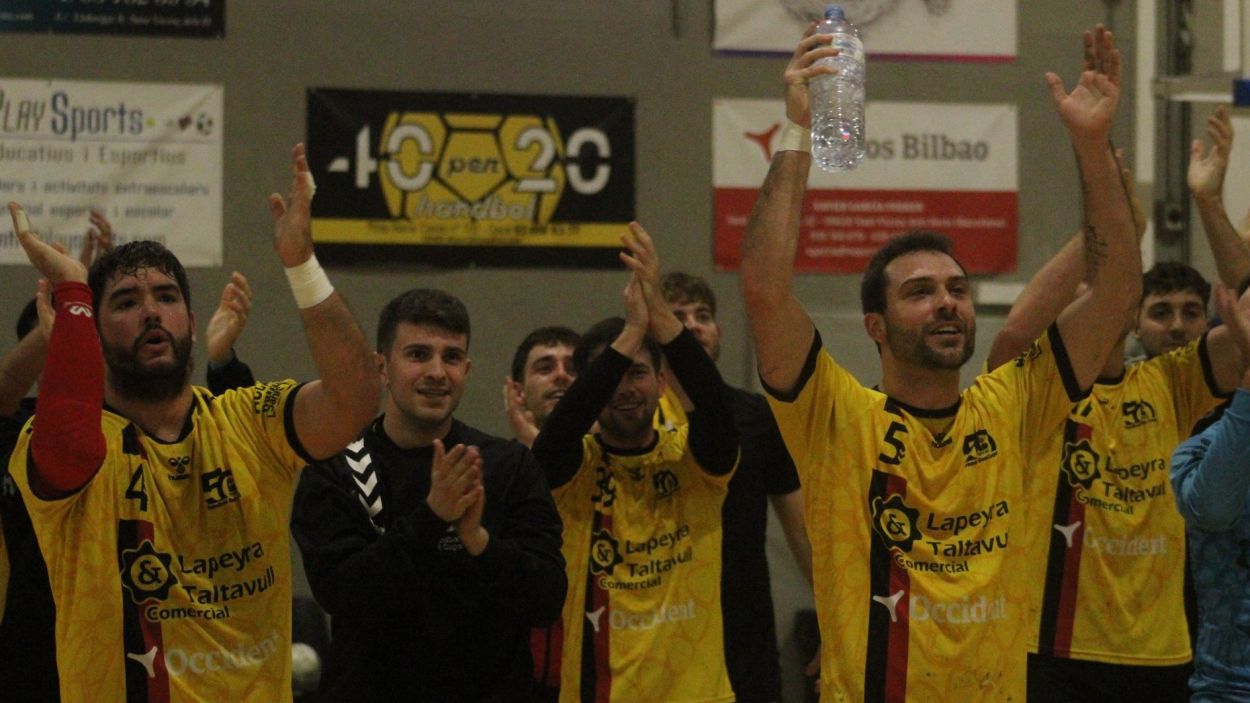 L'Handbol Sant Cugat supera el Sant Vicenç i ja és segon a Primera Nacional