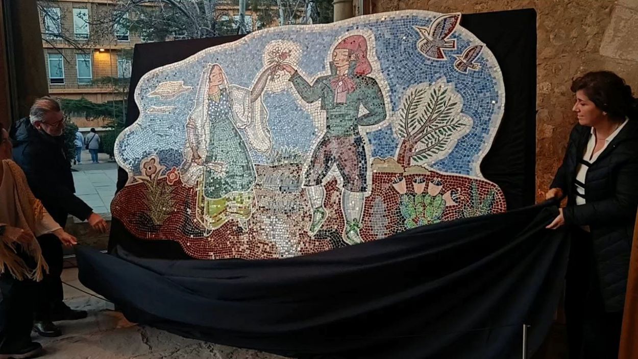 El mosaic restaurat del Paga-li Joan s'instal·larà a La Unió
