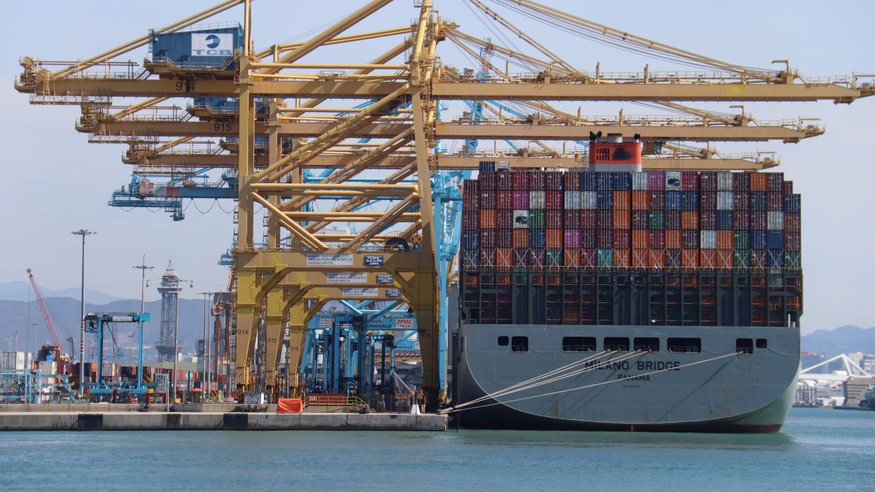 Com impacta en els consumidors la crisi del mar Roig pels atacs houthis als vaixells de mercaderies?