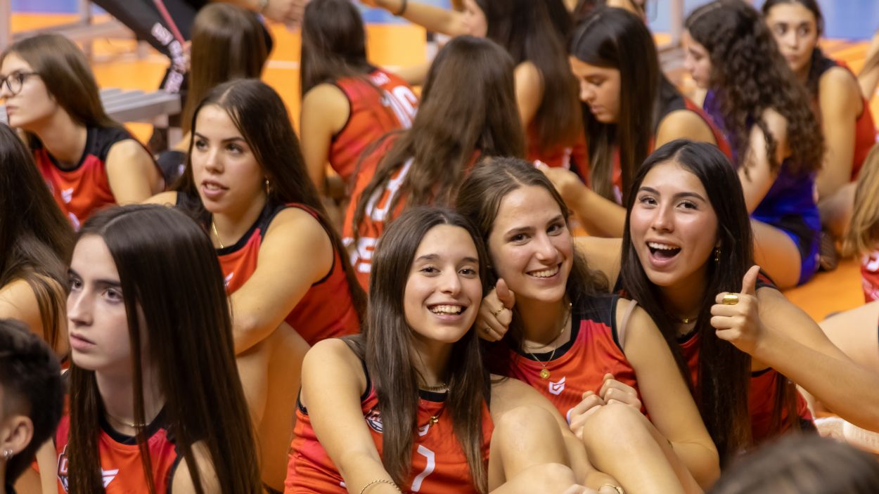 El DSV Club Voleibol Sant Cugat vol recuperar la secció masculina i crèixer sense sostre