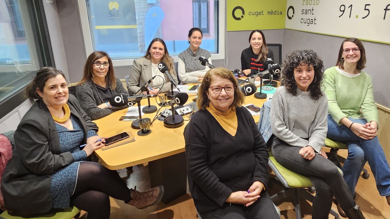 La participació de les dones en política, a la tertúlia 'El Gall del Monestir'