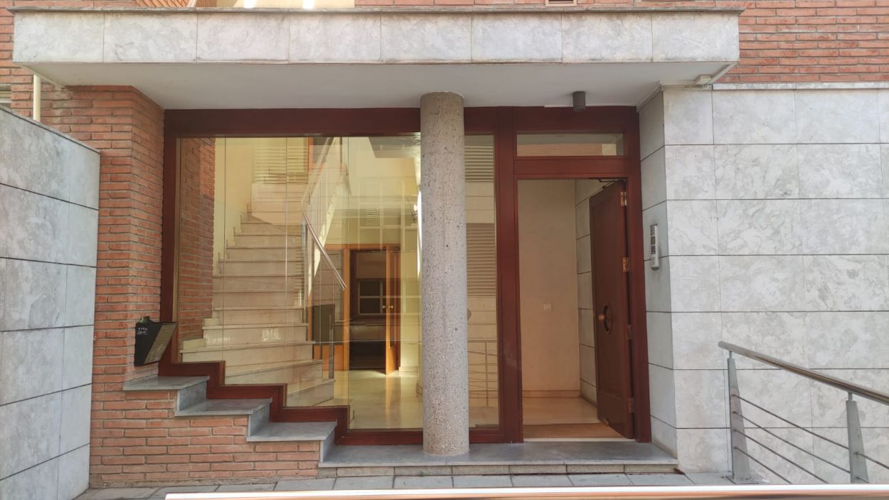 Cinc detinguts i dos escorcolls a Sant Cugat en un operatiu policial contra el blanqueig de capitals per drogues