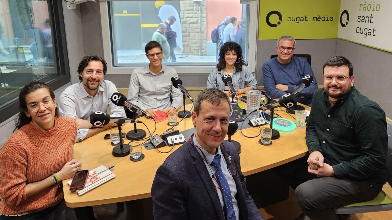 El conflicte pels autobusos urbans amb l'AMB, a la tertúlia política 'El Gall del Monestir'