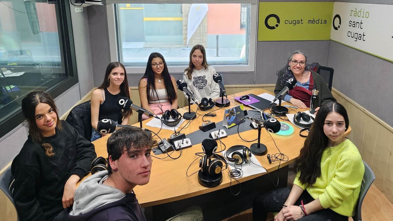 Escolta l'espai radiofònic del Leonardo da Vinci