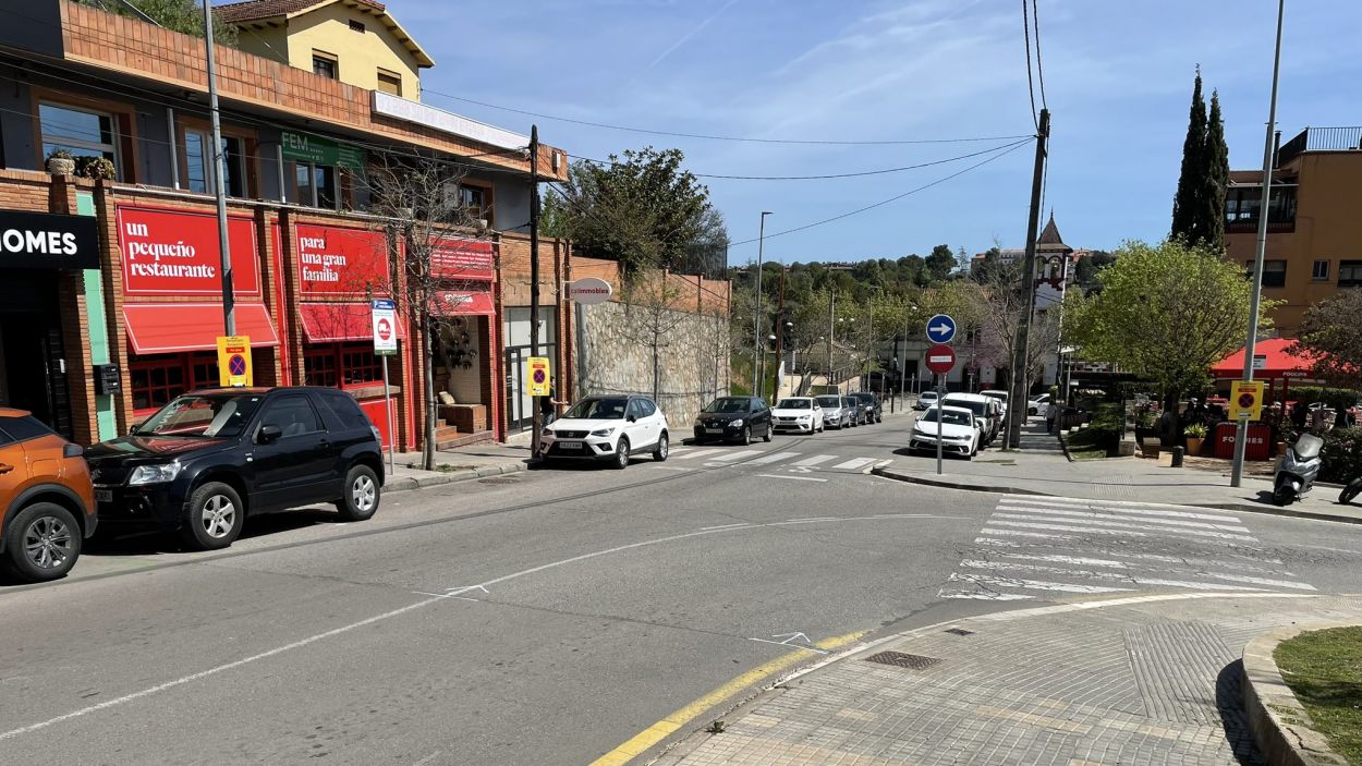 Tall de trànsit entre Can Cadena i l'estació de Valldoreix la nit d'aquest divendres a dissabte