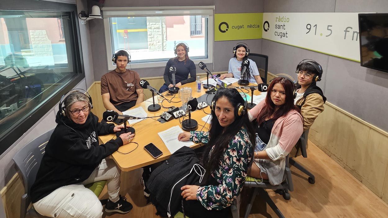 Escolta 'La brúixola dels divendres', el pòdcast dels alumnes del CFA Sant Cugat