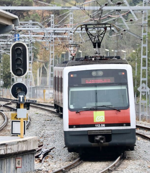 Una avaria afecta durant una hora la freqüència de pas de la línia Barcelona-Vallès de FGC
