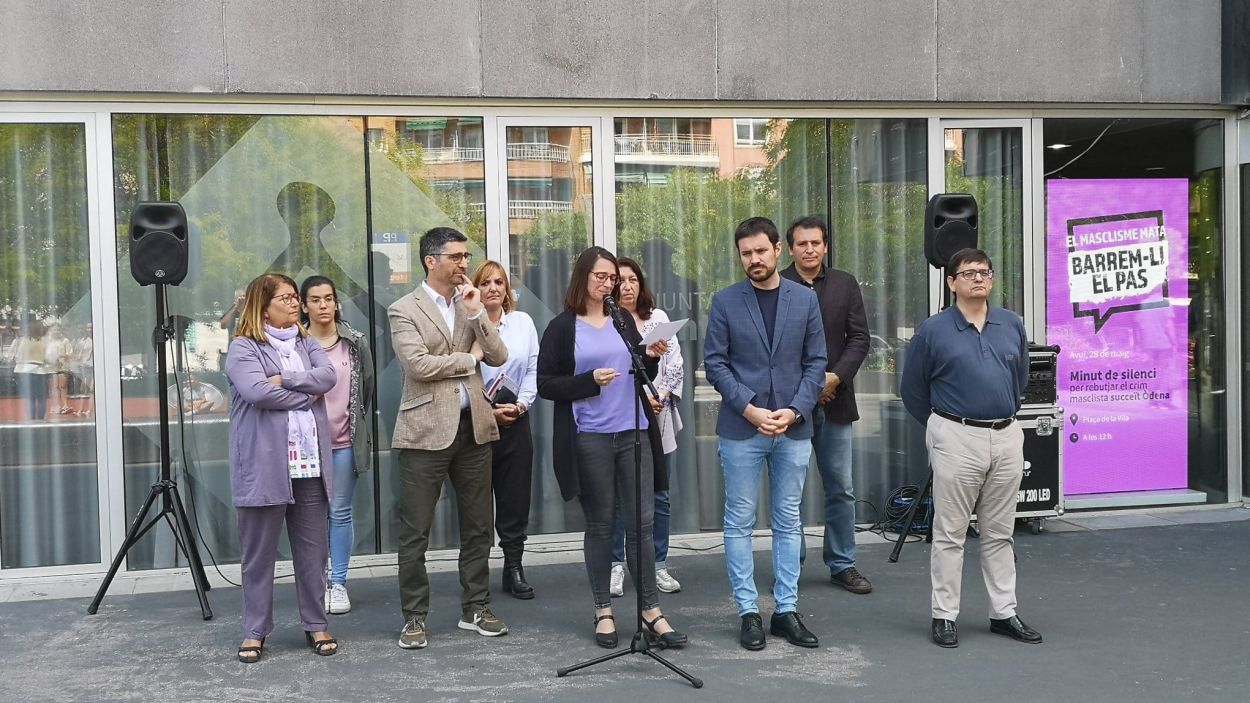 Minut de silenci per la víctima d'un crim masclista a Òdena