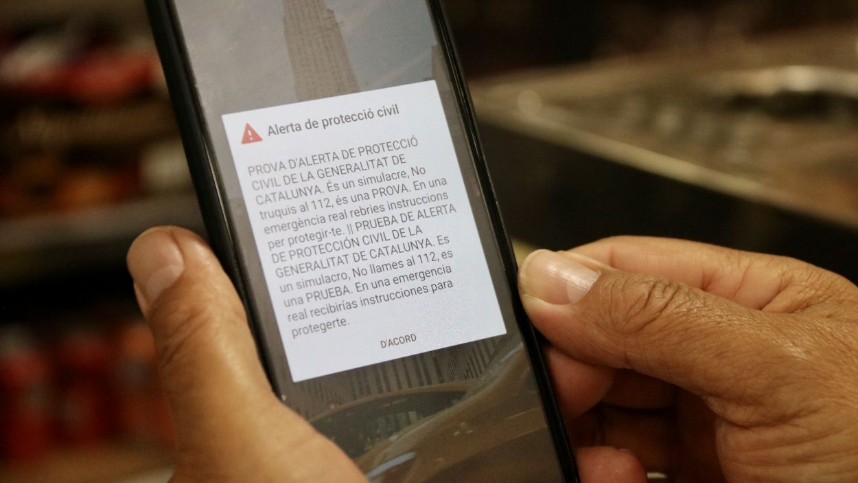 Protecció Civil envia un nou missatge d'alerta als mòbils