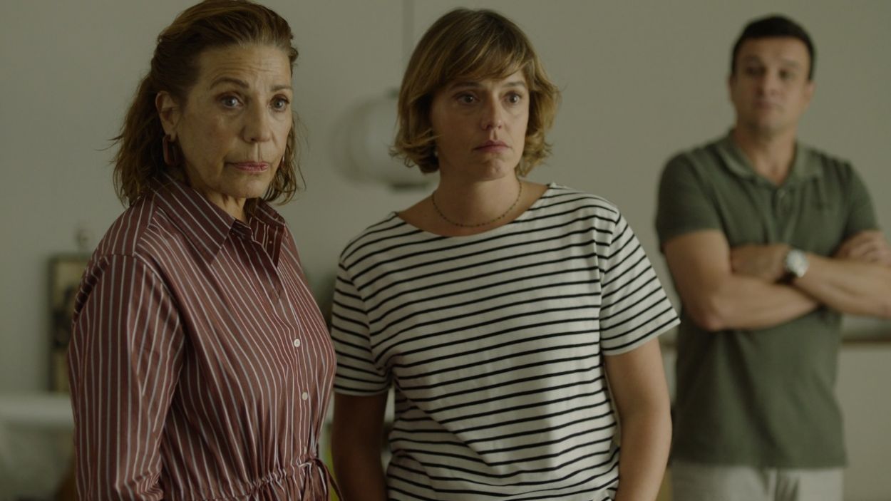 'Casa en flames', la nova pel·lícula protagonitzada per Emma Vilarasau, arriba als cinemes
