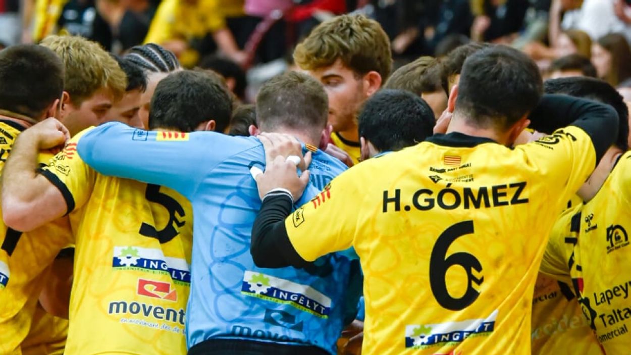 L'handbol Sant Cugat, preparat per lluitar una temporada més per l'ascens a Plata