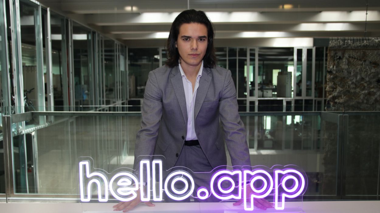 L'empresa hello.app, del santcugatenc Álvaro Pintado, tanca una ronda de finançament de mig milió d'euros