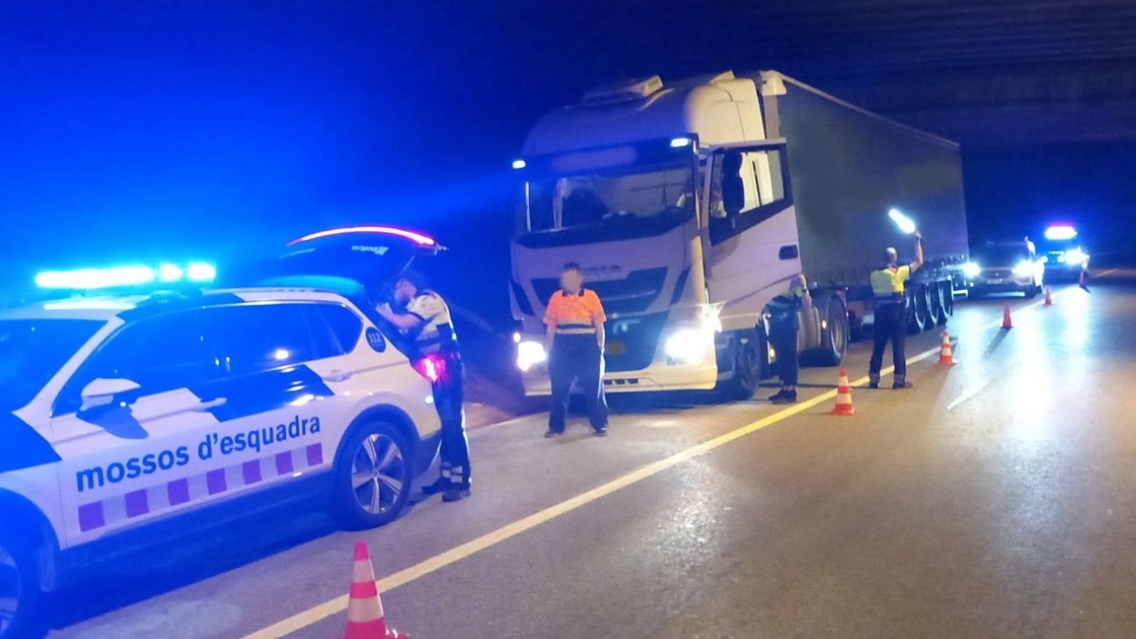 Aturen a Sant Cugat un camioner drogat que conduïa temeràriament per l'AP-7