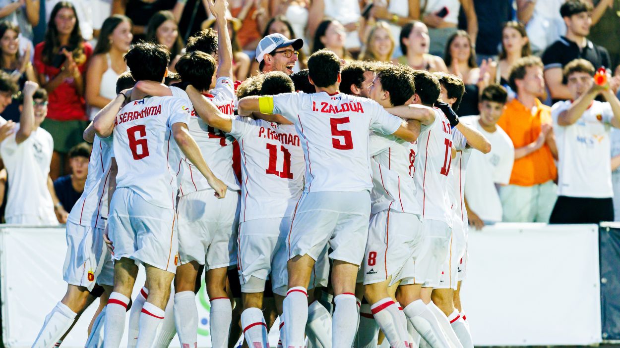 El planter del Junior, present a l'or europeu de sub-21 d'hoquei herba