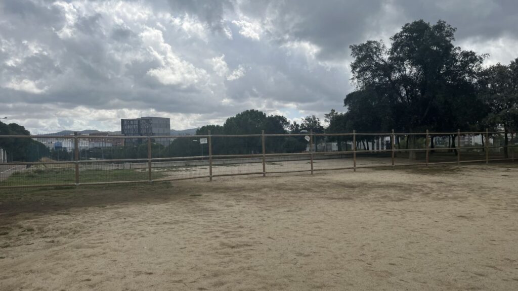 Alt: L'Ajuntament s'agafa a l'acord plenari per defensar ubicar La Mirada a la Guinardera
