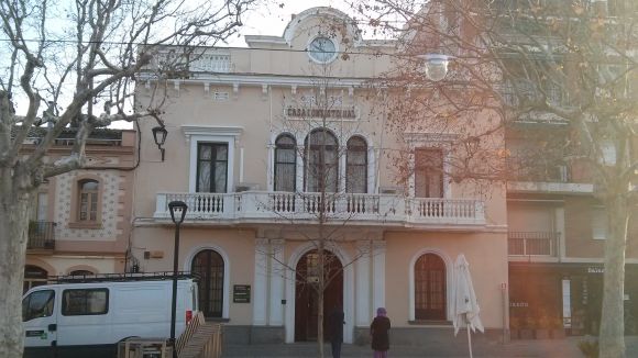 L'escola Joan Maragall i l'antic ajuntament, els vestigis de la Segona República a Sant Cugat