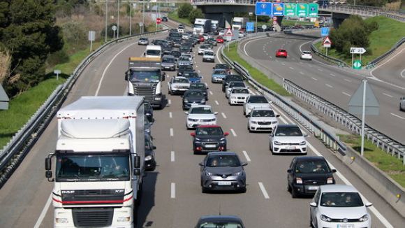 ap7-autopista-transit-operacio-sortida-setmana-santa-2018-foto-acn-cotxes.jpg