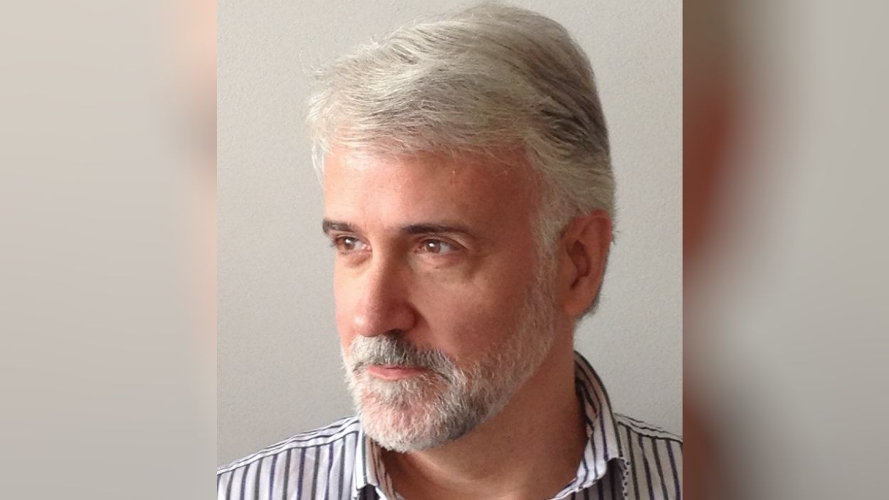 El poeta Eduardo Moga publica 'La ciudad encontrada: Crónicas de Sant Cugat'