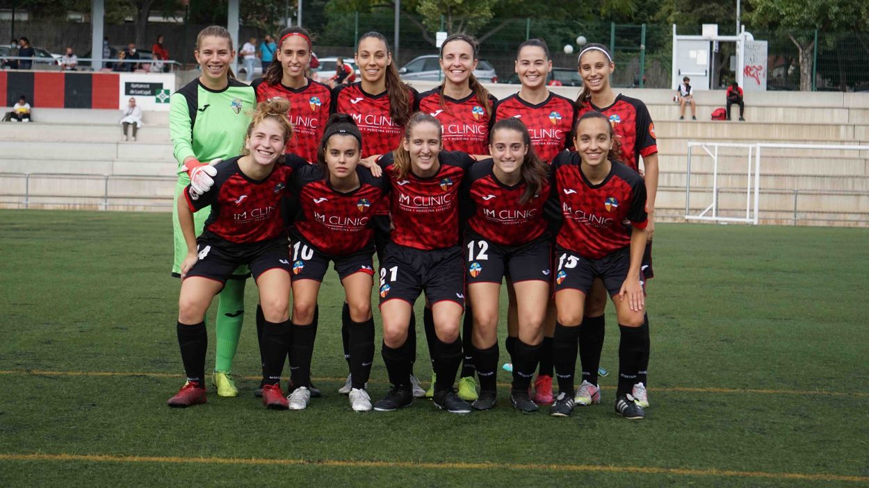 El primer equip femení del SantCu debuta al Torneig d'Històrics aquest divendres