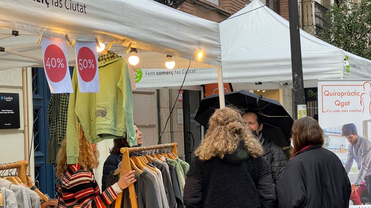 L'Estocs Market' deixa bones sensacions entre els comerciants tot i la pluja