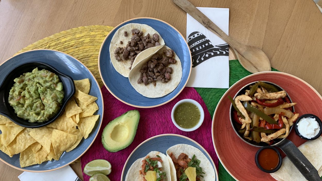 Gaudir de tot tipus de menjar internacional des de Sant Cugat